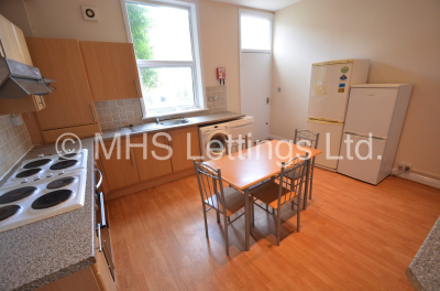 Thumbnail photo of 1 Bedroom Shared House in Room 3, 5 High Cliffe, Leeds, LS4 2PE