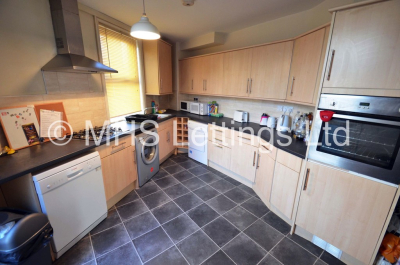 Thumbnail photo of 5 Bedroom Mid Terraced House in 1 Cardigan Road, Leeds, LS6 3AE