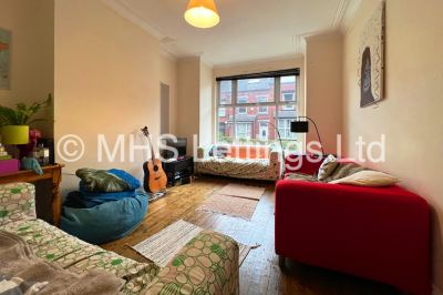 Thumbnail photo of 6 Bedroom Mid Terraced House in 20 Hessle Terrace, Leeds, LS6 1EQ