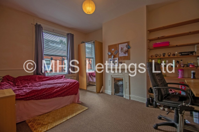 Thumbnail photo of 3 Bedroom Mid Terraced House in 14 Granby Place, Leeds, LS6 3BD