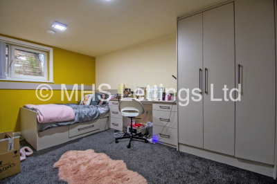 Thumbnail photo of 2 Bedroom Flat in 4a Grosvenor Road, Leeds, LS6 2DZ