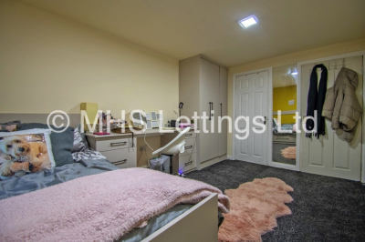 Thumbnail photo of 2 Bedroom Flat in 4a Grosvenor Road, Leeds, LS6 2DZ