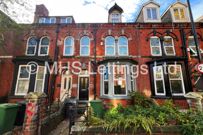 Thumbnail photo of 8 Bedroom Mid Terraced House in 6 Regent Park Terrace, Leeds, LS6 2AX