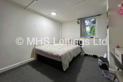 Thumbnail photo of 2 Bedroom Ground Floor Flat in Basement Flat, 12 Regent Park Avenue, Leeds, LS6 2AU