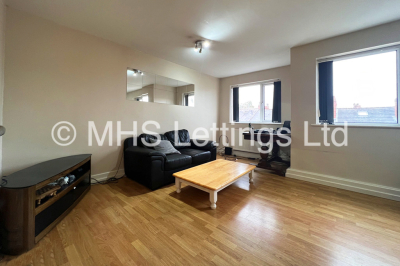 Thumbnail photo of 3 Bedroom Flat in Flat 3b, 21-25 Headingley Avenue, Leeds, LS6 3EP