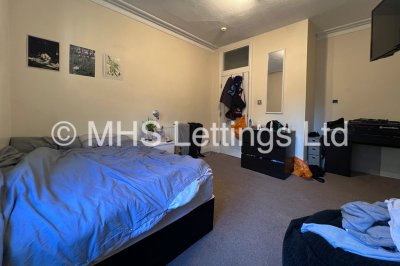 Thumbnail photo of 5 Bedroom Mid Terraced House in 4 St. Michaels Terrace, Leeds, LS6 3BQ