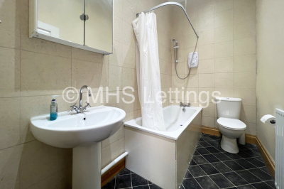 Thumbnail photo of 1 Bedroom Shared House in Room 1, 144 Woodsley Road, Leeds, LS2 9LZ