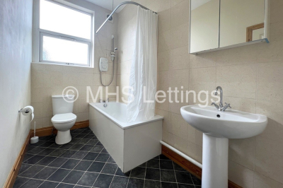 Thumbnail photo of 1 Bedroom Shared House in Room 1, 144 Woodsley Road, Leeds, LS2 9LZ