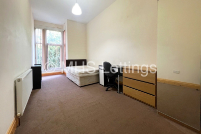 Thumbnail photo of 1 Bedroom Shared House in Room 2, 144 Woodsley Road, Leeds, LS2 9LZ