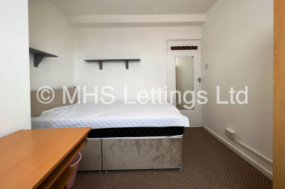 Thumbnail photo of 3 Bedroom Mid Terraced House in 22 Royal Park Grove, Leeds, LS6 1HQ