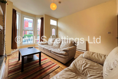 Thumbnail photo of 4 Bedroom Mid Terraced House in 34 Hessle Mount, Leeds, Ls6 1EP