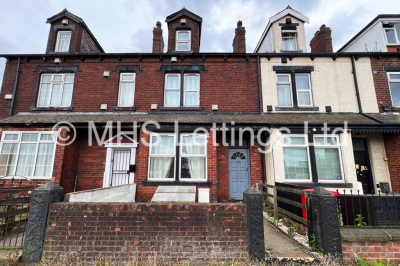 Thumbnail photo of 4 Bedroom Mid Terraced House in 322 York Road, Leeds, LS9 9DN