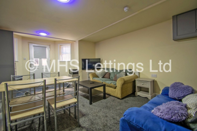 Thumbnail photo of 1 Bedroom Shared Flat in Double Room, 4a Grosvenor Road, Leeds, LS6 2DZ