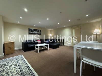 Thumbnail photo of 2 Bedroom Flat in Rear Flat, 144a Woodsley Road, Leeds, LS2 9LZ