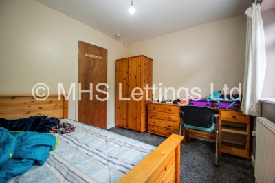 Thumbnail photo of 4 Bedroom Semi-Detached House in 8 Trenic Drive, Leeds, LS6 3DJ