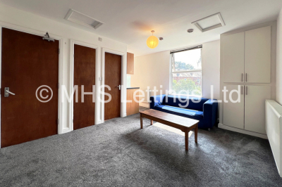 Thumbnail photo of 1 Bedroom Flat in Flat 3, 30 Hyde Park Terrace, Leeds, LS6 1BJ