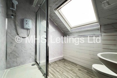 Thumbnail photo of 1 Bedroom Shared House in Room 1, 43 Regent Park Terrace, Leeds, LS6 2AX