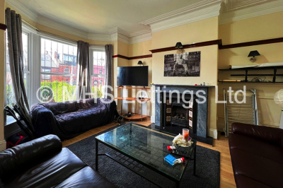 Thumbnail photo of 6 Bedroom Mid Terraced House in 15 Ebor Place, Leeds, LS6 1NR