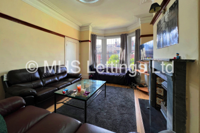 Thumbnail photo of 6 Bedroom Mid Terraced House in 15 Ebor Place, Leeds, LS6 1NR