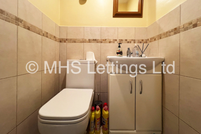 Thumbnail photo of 6 Bedroom Mid Terraced House in 160 Ash Road, Leeds, LS6 3HD