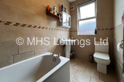 Thumbnail photo of 6 Bedroom Mid Terraced House in 160 Ash Road, Leeds, LS6 3HD