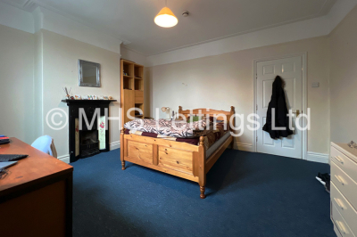 Thumbnail photo of 6 Bedroom Mid Terraced House in 160 Ash Road, Leeds, LS6 3HD