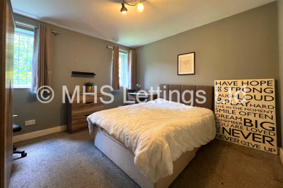 Thumbnail photo of 6 Bedroom Semi-Detached House in 26 Greyshiels Avenue, Leeds, LS6 3DR