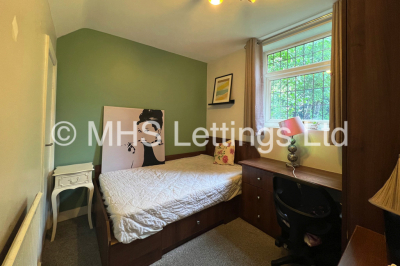 Thumbnail photo of 6 Bedroom Semi-Detached House in 26 Greyshiels Avenue, Leeds, LS6 3DR