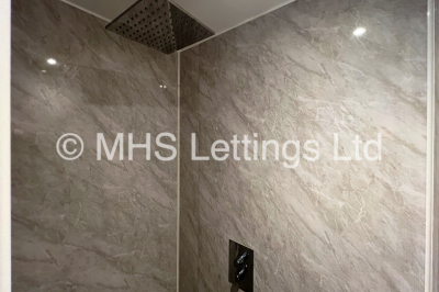 Thumbnail photo of 2 Bedroom Flat in Flat 3, 7 Midland Road, Leeds, LS6 1BQ