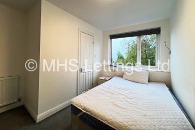 Thumbnail photo of 2 Bedroom Penthouse in Flat 3, 239 Hyde Park Road, Leeds, LS6 1AG