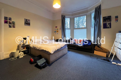 Thumbnail photo of 9 Bedroom Mid Terraced House in 197 Hyde Park Road, Leeds, LS6 1AH