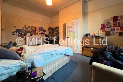 Thumbnail photo of 9 Bedroom Mid Terraced House in 197 Hyde Park Road, Leeds, LS6 1AH