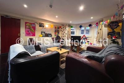 Thumbnail photo of 9 Bedroom Mid Terraced House in 197 Hyde Park Road, Leeds, LS6 1AH