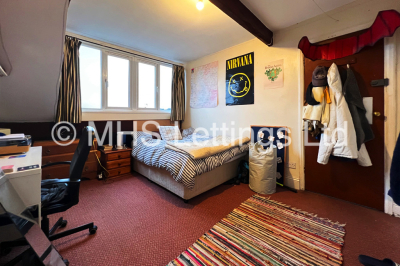 Thumbnail photo of 9 Bedroom Mid Terraced House in 197 Hyde Park Road, Leeds, LS6 1AH