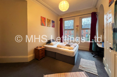 Thumbnail photo of 8 Bedroom Mid Terraced House in 249 Hyde Park Road, Leeds, LS6 1AG