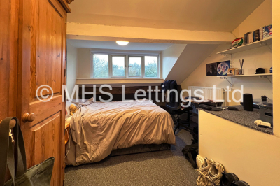 Thumbnail photo of 8 Bedroom Mid Terraced House in 249 Hyde Park Road, Leeds, LS6 1AG