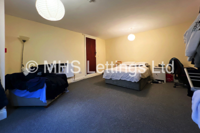 Thumbnail photo of 8 Bedroom Mid Terraced House in 249 Hyde Park Road, Leeds, LS6 1AG