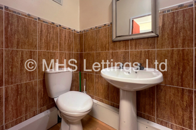 Thumbnail photo of 1 Bedroom Flat in Flat 9, 3 Moorland Road, Leeds, LS6 1AL