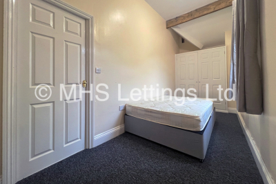 Thumbnail photo of 1 Bedroom Flat in Flat 9, 3 Moorland Road, Leeds, LS6 1AL