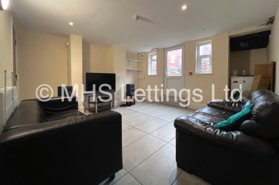 Thumbnail photo of 6 Bedroom Mid Terraced House in 19 Brudenell View, Leeds, LS6 1HG