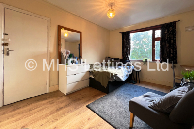 Thumbnail photo of 4 Bedroom Semi-Detached House in 42 Richmond Avenue, Leeds, LS6 1DB