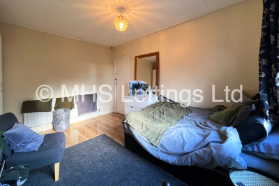 Thumbnail photo of 4 Bedroom Semi-Detached House in 42 Richmond Avenue, Leeds, LS6 1DB