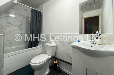 Thumbnail photo of 5 Bedroom Mid Terraced House in 18 Ashville Avenue, Leeds, LS6 1LX