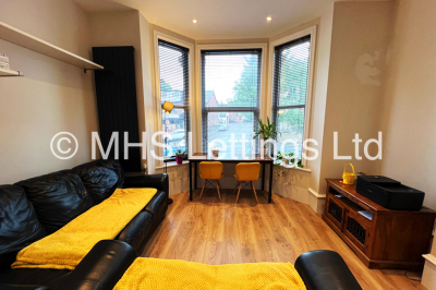 Thumbnail photo of 2 Bedroom Flat in Flat 1, 145 Victoria Road, Leeds, LS6 1DU