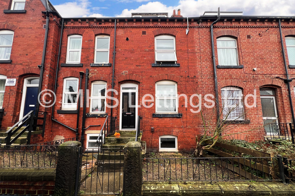 Photo of 3 Bedroom Mid Terraced House in 22 Granby Road, Leeds, LS6 3AS