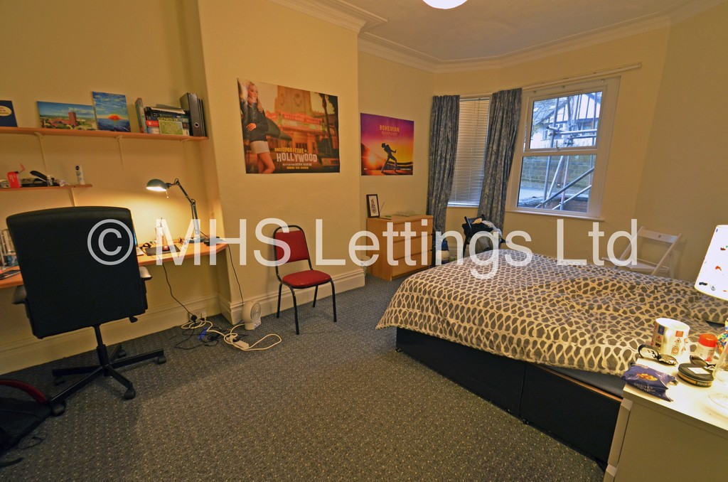 Photo of 1 Bedroom Shared House in Room 2, 1 Richmond Mount, Leeds, LS6 1DG
