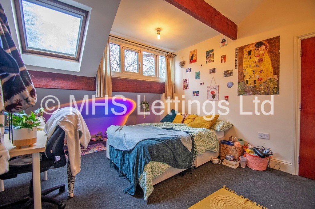 Photo of 1 Bedroom Shared House in Room 6, 15 Regent Park Terrace, Leeds, LS6 2AX