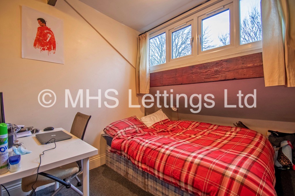 Photo of 1 Bedroom Shared House in Room 5, 15 Regent Park Terrace, Leeds, LS6 2AX